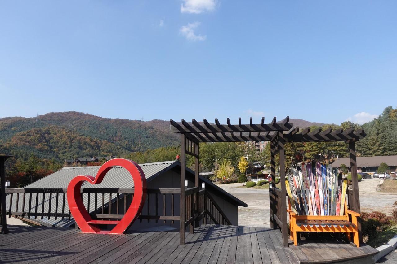 Bears Town Hotel Pocheon Exterior foto