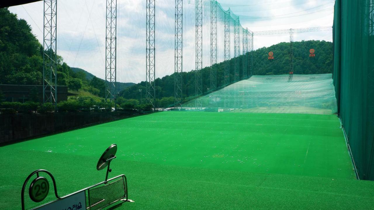 Bears Town Hotel Pocheon Exterior foto