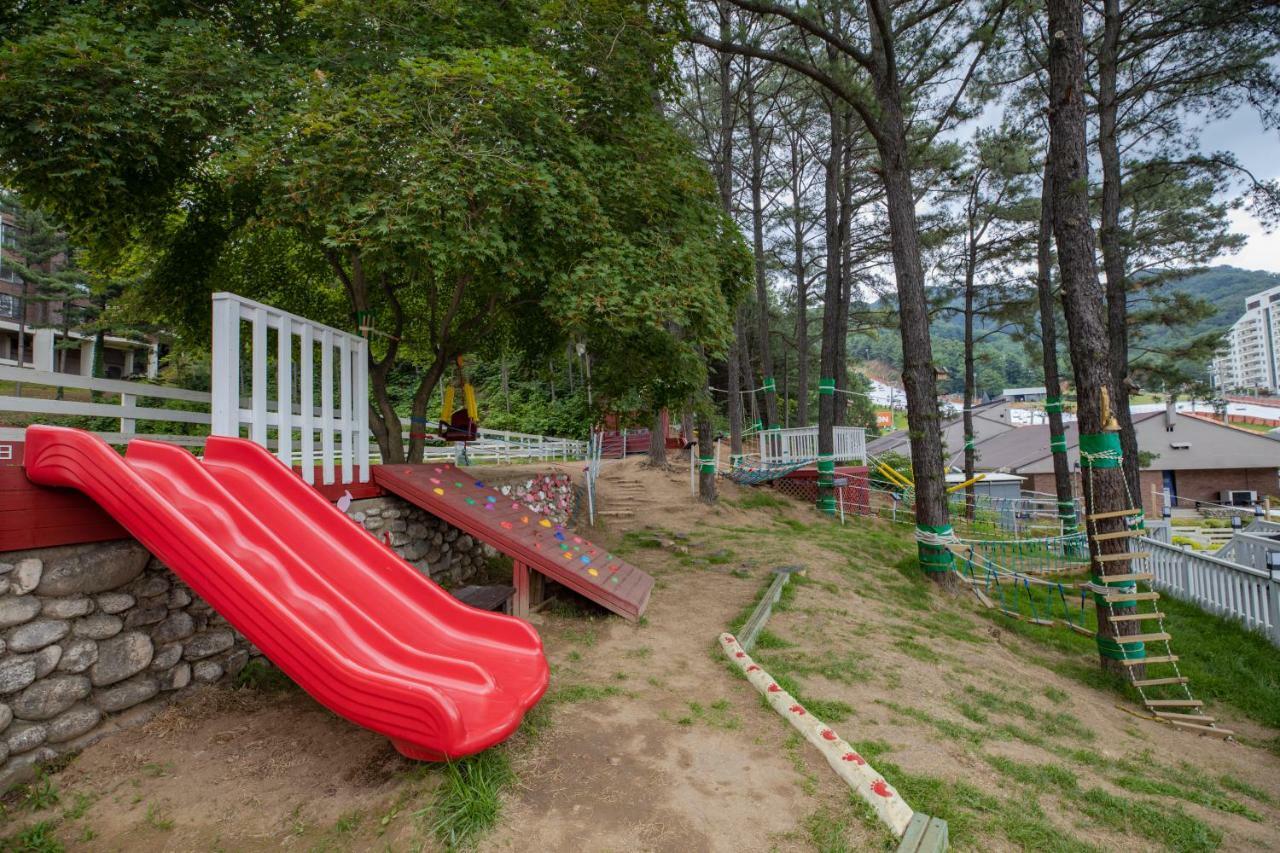 Bears Town Hotel Pocheon Exterior foto